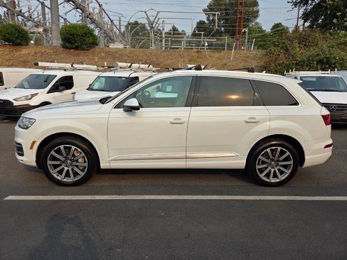 Used 2017 Audi Q7 3.0T Premium Plus AWD/4WD image 4