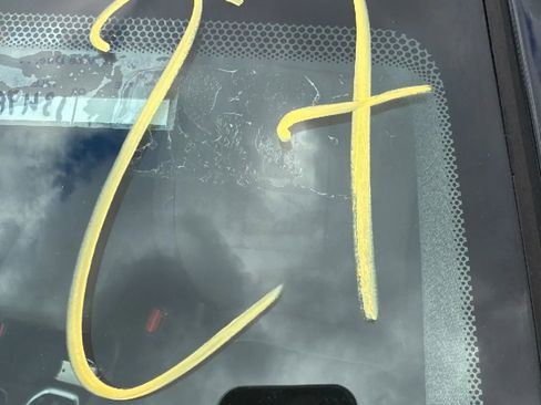 Used 2019 Hyundai Santa Fe 2.0T Ultimate Sport Utility 4D w/ Cargo Package image 32