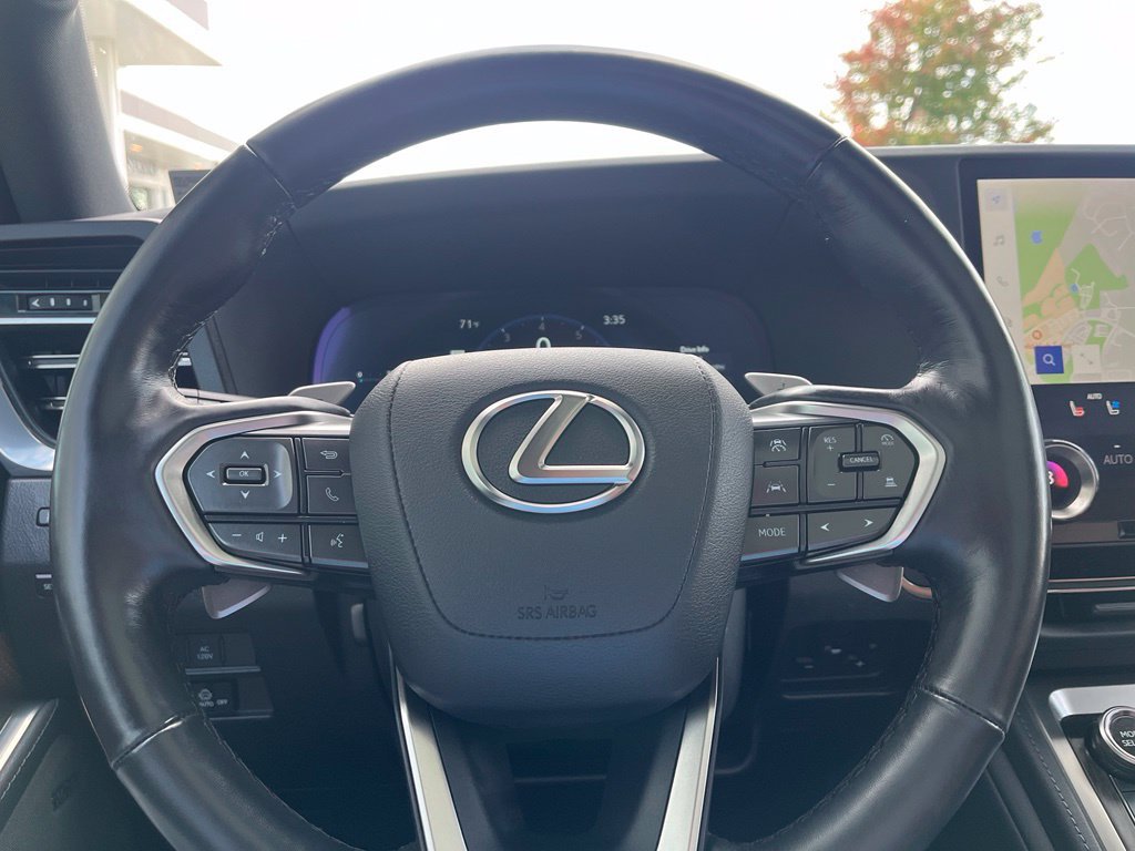 Used 2024 Lexus GX 550 w/ Accessory Package (Z1) AWD/4WD image 25