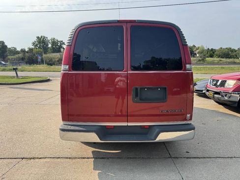 Used 1997 Chevrolet Express 1500 RWD image 6