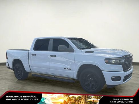Used 2025 RAM 1500 Big Horn AWD/4WD image 9
