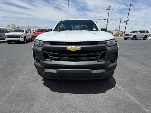 Used 2024 Chevrolet Colorado W/T RWD image 8