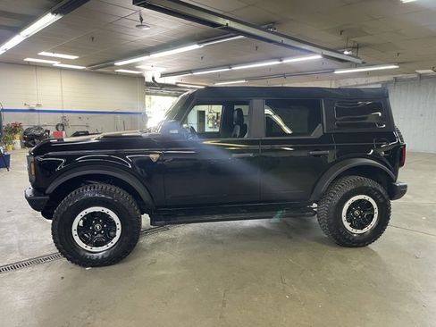 Certified 2024 Ford Bronco Badlands AWD/4WD image 4