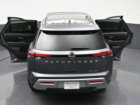 Used 2024 Nissan Pathfinder SL AWD/4WD image 36