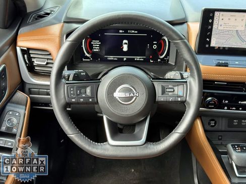 Used 2024 Nissan Rogue Platinum AWD/4WD image 17