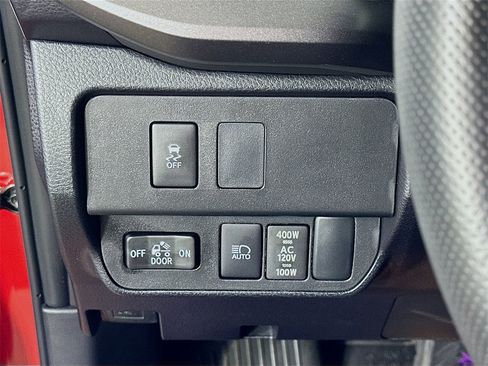 Used 2023 Toyota Tacoma TRD Sport image 21