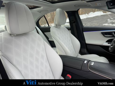 Certified 2024 Mercedes-Benz E 450 4MATIC Sedan image 31