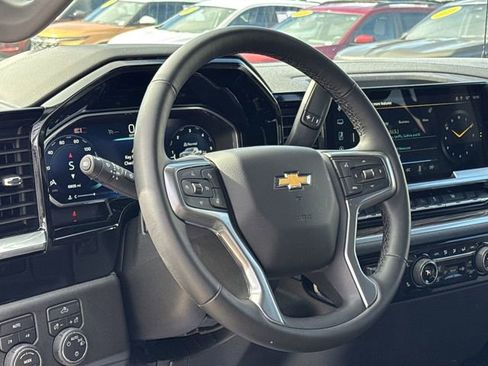Used 2026 Chevrolet Silverado 1500 LT image 33