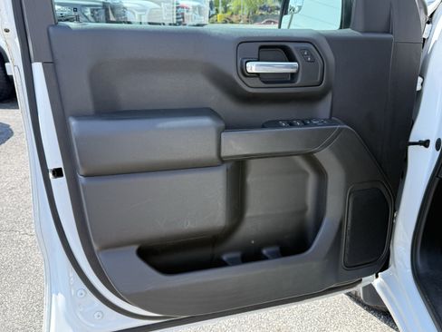 Used 2021 Chevrolet Silverado 1500 Custom RWD image 14
