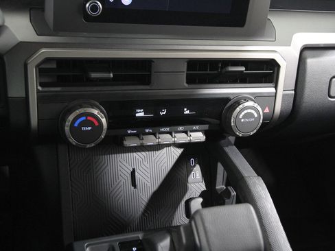 Used 2025 Toyota 4Runner SR5 image 14