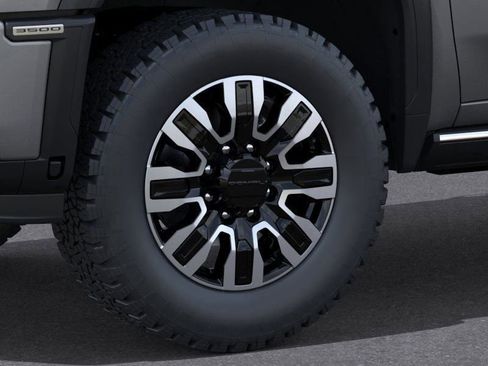 New 2026 GMC Sierra 3500 Denali Ultimate image 9