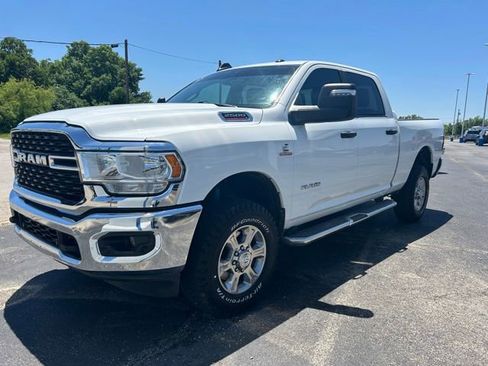 Used 2024 RAM 2500 Big Horn w/ Off Road Package AWD/4WD image 2