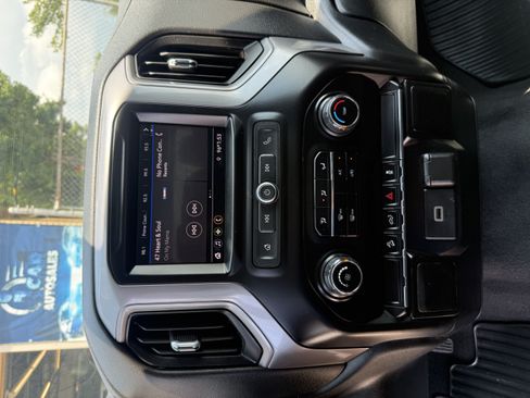 Used 2020 Chevrolet Silverado 1500 Custom Trail Boss w/ Custom Convenience Package AWD/4WD image 14