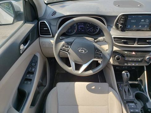 Used 2019 Hyundai Tucson SE AWD/4WD image 15