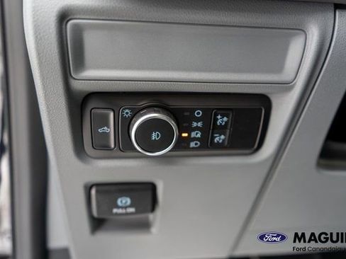 Used 2024 Ford F150 XLT AWD/4WD image 19