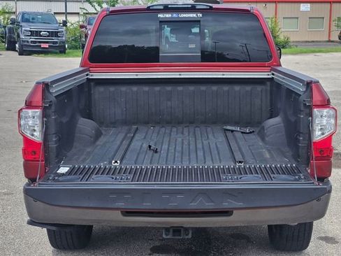 Used 2018 Nissan Titan Platinum Reserve w/ Platinum Utility Package AWD/4WD image 16