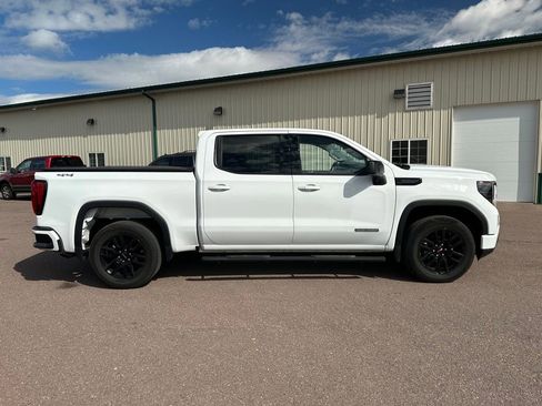 Used 2022 GMC Sierra 1500 Elevation AWD/4WD image 33