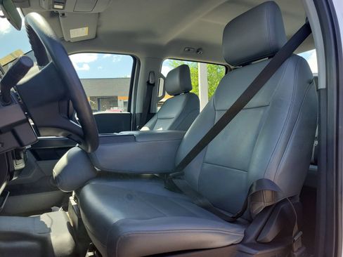 Used 2022 Ford F150 XL w/ Equipment Group 101A High AWD/4WD image 17