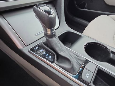 Used 2017 Hyundai Sonata ECO image 21