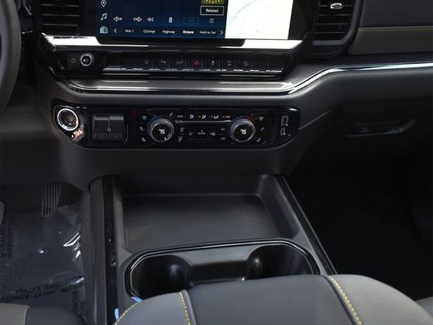 New 2026 Chevrolet Silverado 2500 ZR2 w/ Snow Plow Prep/Camper Package image 17