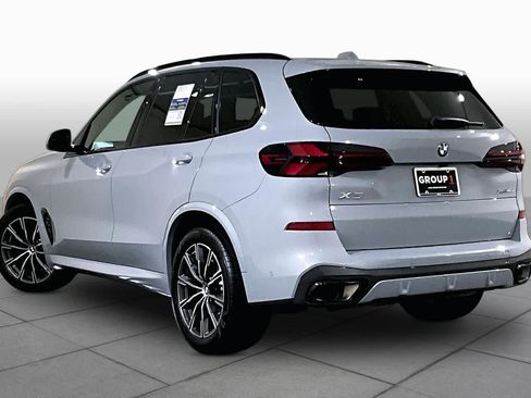 Used 2026 BMW X5 xDrive40i w/ M Sport Package AWD/4WD image 11