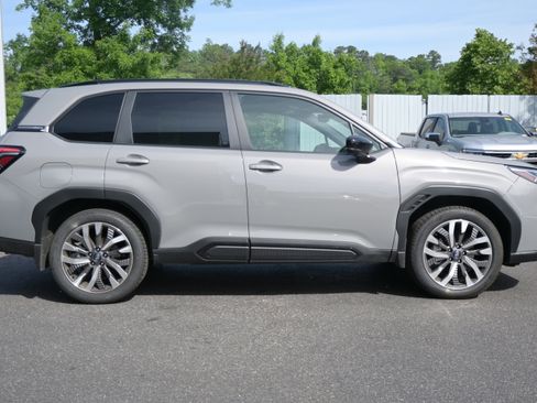 Certified 2026 Subaru Forester Touring w/ Touring Package AWD/4WD image 10