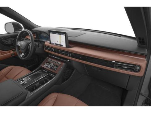 Used 2024 Lincoln Aviator Reserve w/ Jet Package RWD image 15