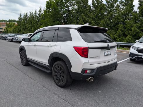 Used 2023 Honda Passport EX-L image 5