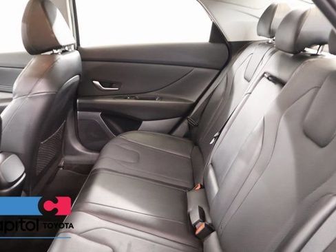 Used 2023 Hyundai Elantra Limited FWD image 33