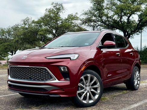 Certified 2024 Buick Encore GX Avenir AWD/4WD image 1