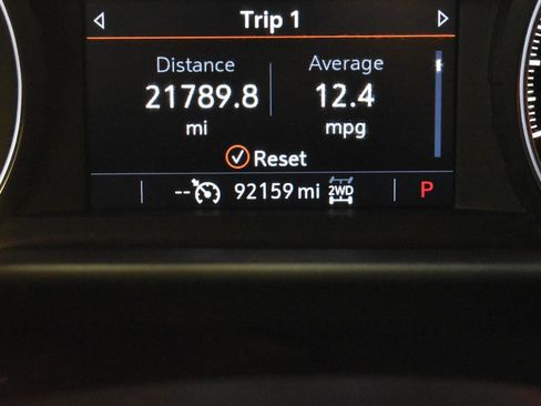 Used 2021 Chevrolet Tahoe Z71 image 22