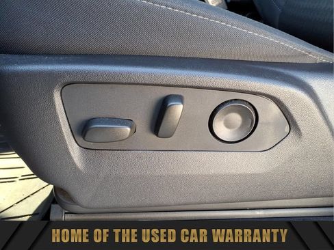 Used 2024 Chevrolet Silverado 1500 Custom AWD/4WD image 17