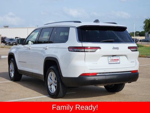 Used 2023 Jeep Grand Cherokee L Laredo w/ Luxury Tech Group I AWD/4WD image 4