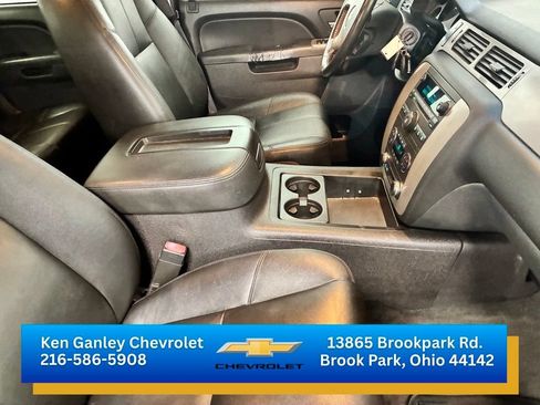 Used 2013 Chevrolet Silverado 3500 LTZ AWD/4WD image 20