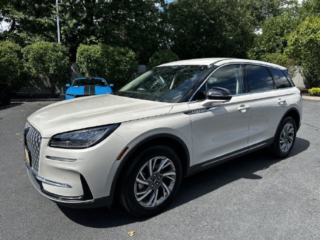 Certified 2024 Lincoln Corsair AWD w/ Equipment Group 101A image 9
