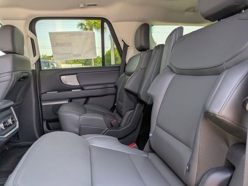 New 2026 Ford Expedition Active RWD image 15