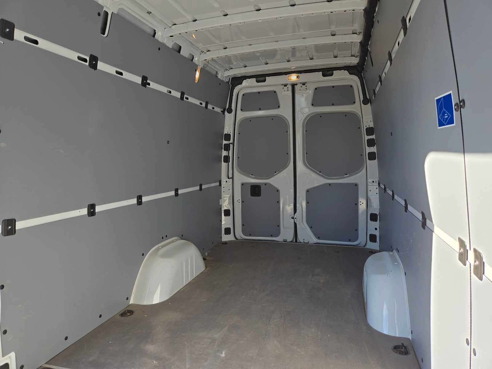 Used 2026 Mercedes-Benz Sprinter 2500 image 14
