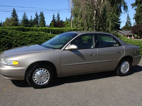 Used 2003 Buick Century Custom w/ Preferred Equipment Group 1SB FWD image 1