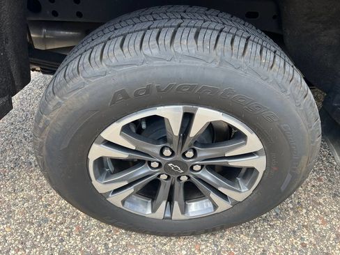 Used 2021 Chevrolet Colorado Z71 w/ Safety Package AWD/4WD image 24