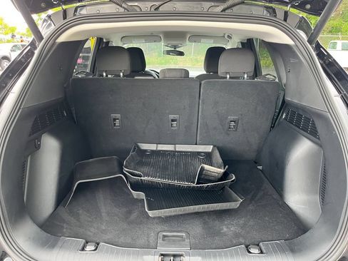 Certified 2023 Ford Escape Active AWD/4WD image 21