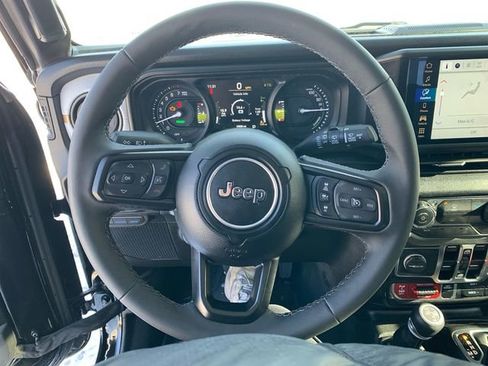Used 2025 Jeep Wrangler Unlimited Sport S 4xe image 28
