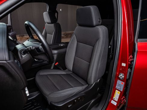 Used 2022 GMC Yukon SLE w/ Gmc Pro Safety Plus Package image 26