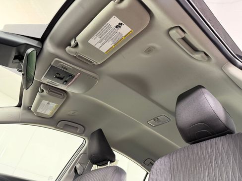 Used 2025 Toyota Camry LE image 17