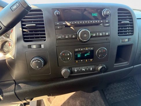 Used 2013 GMC Sierra 1500 SLE image 15
