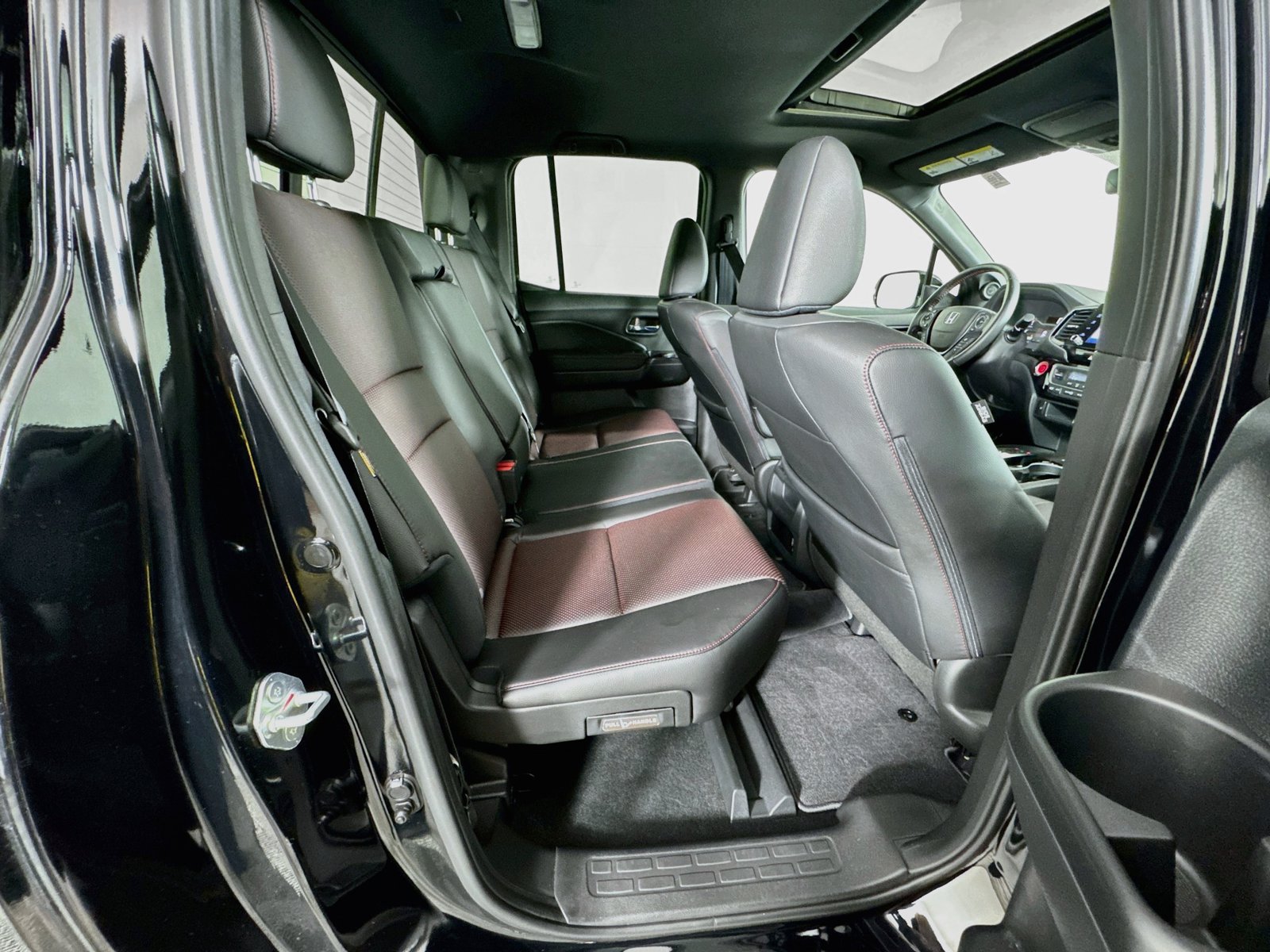 Used 2023 Honda Ridgeline Black Edition image 31