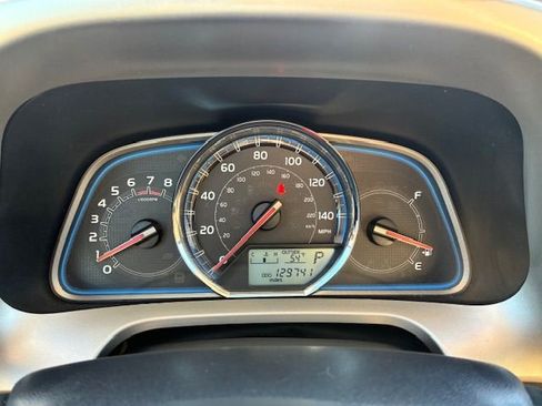 Used 2014 Toyota RAV4 Limited w/ Technology Package image 12