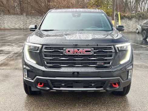 New 2026 GMC Acadia AT4 w/ Luxury Package image 8
