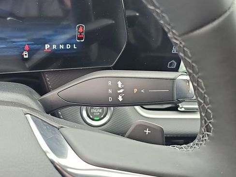 New 2026 Chevrolet Equinox LT w/ Convenience Package II image 17