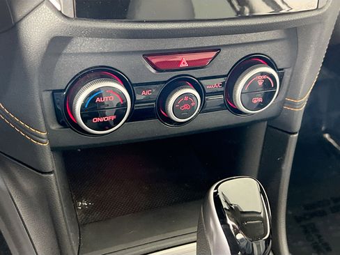 Used 2023 Subaru Crosstrek 2.0i Premium image 15