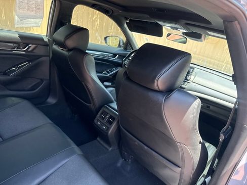 Used 2022 Honda Accord Sport image 27
